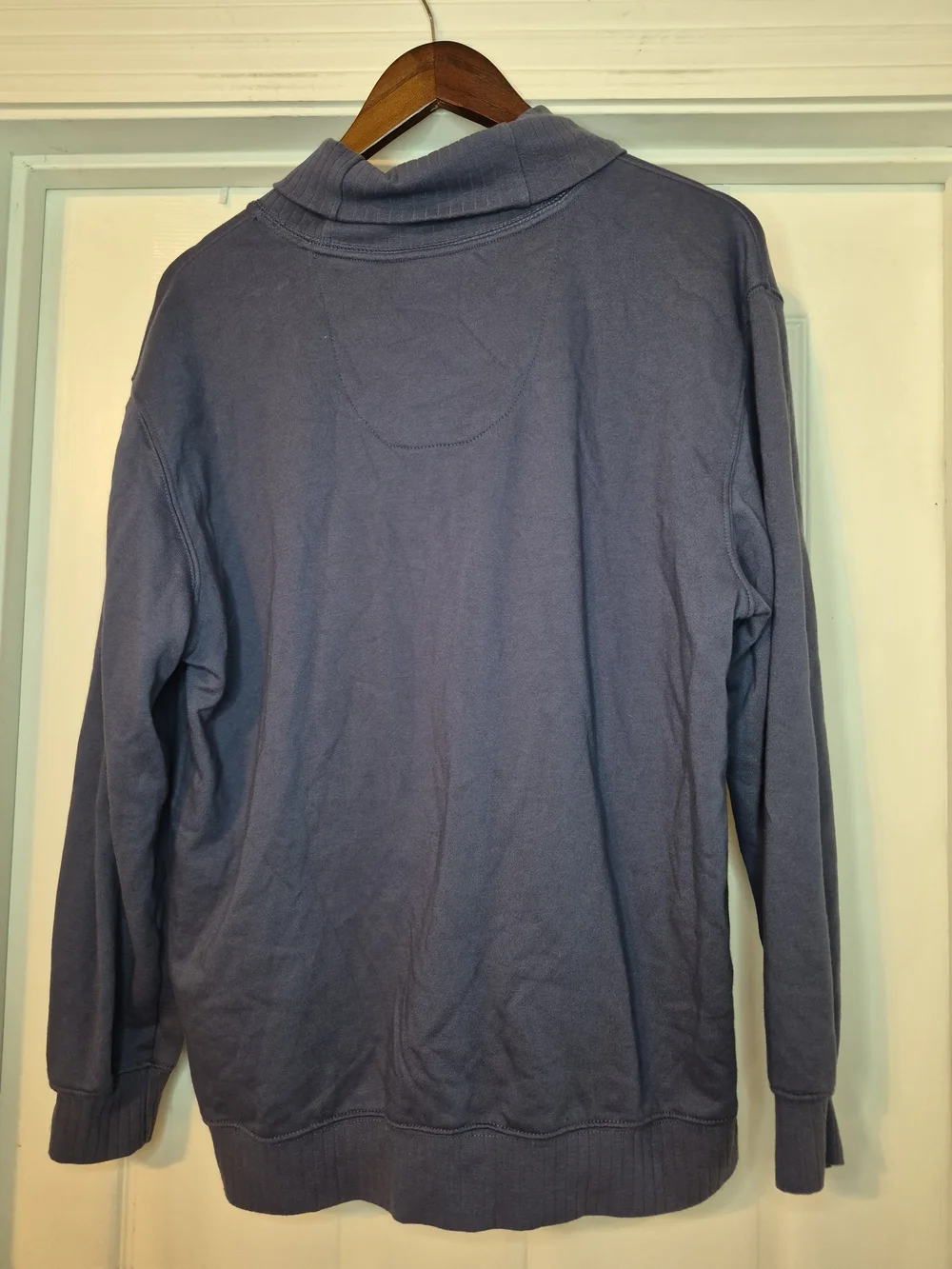 Scandia Woods Men’s Grayish Blue Pullover Sweatshirt Large